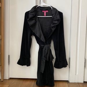 Valor Betsy Johnson Robe/Layering Piece